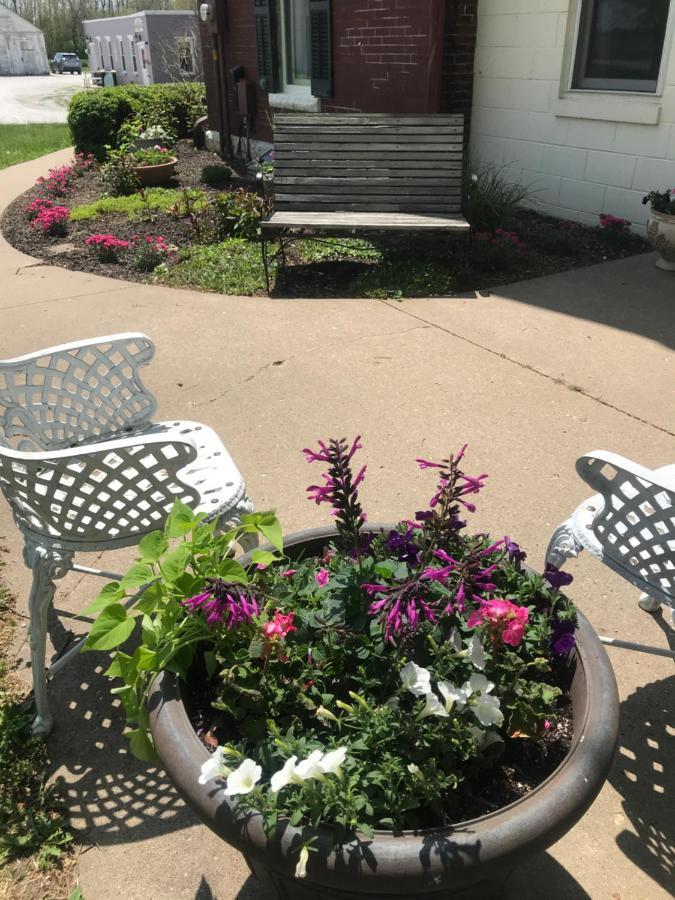 The Nauvoo Grand Bed & Breakfast Exterior foto